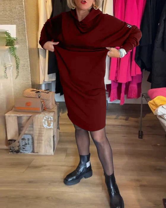 Eva - Cozy Dress with Hood