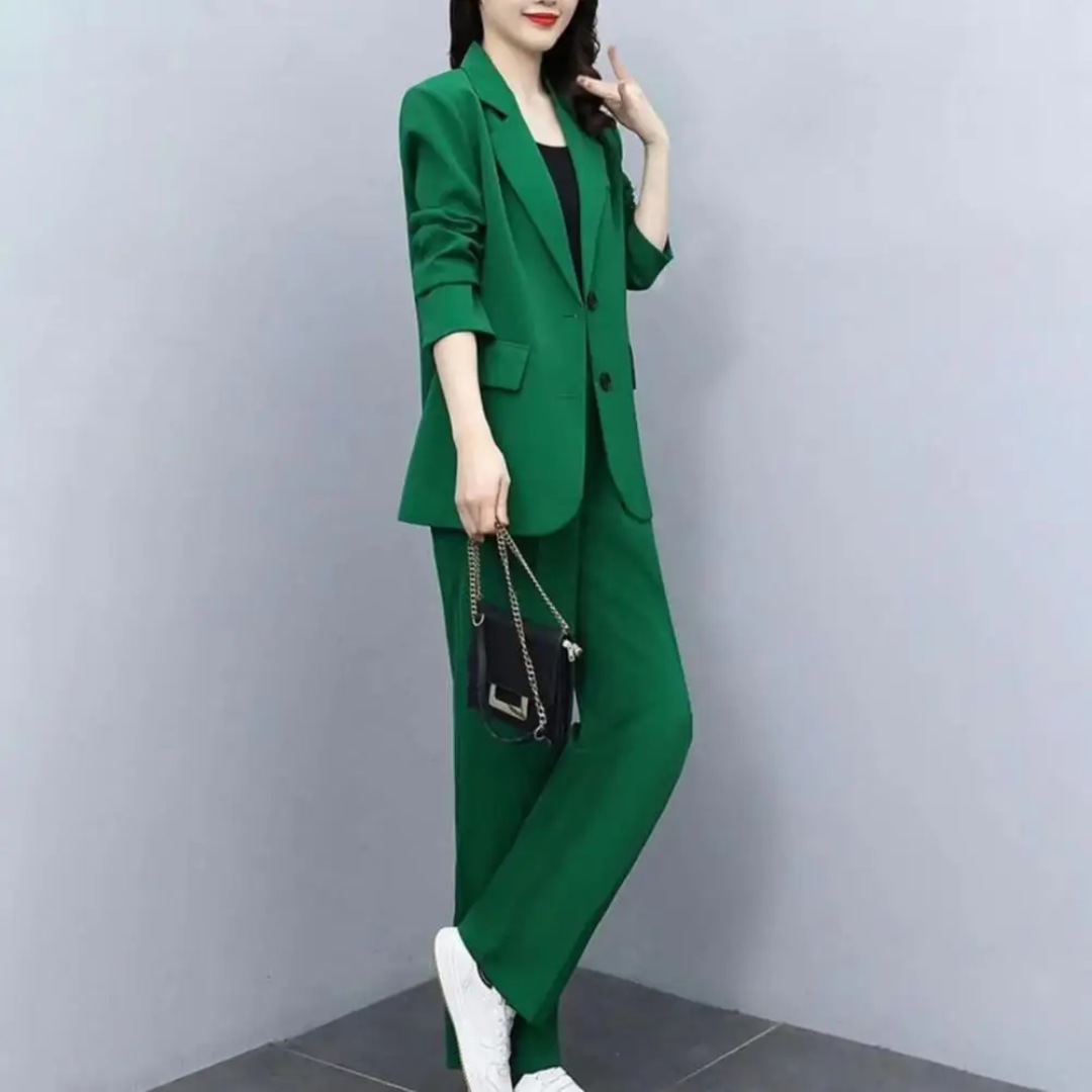 Marta | Women's Elegant Suit