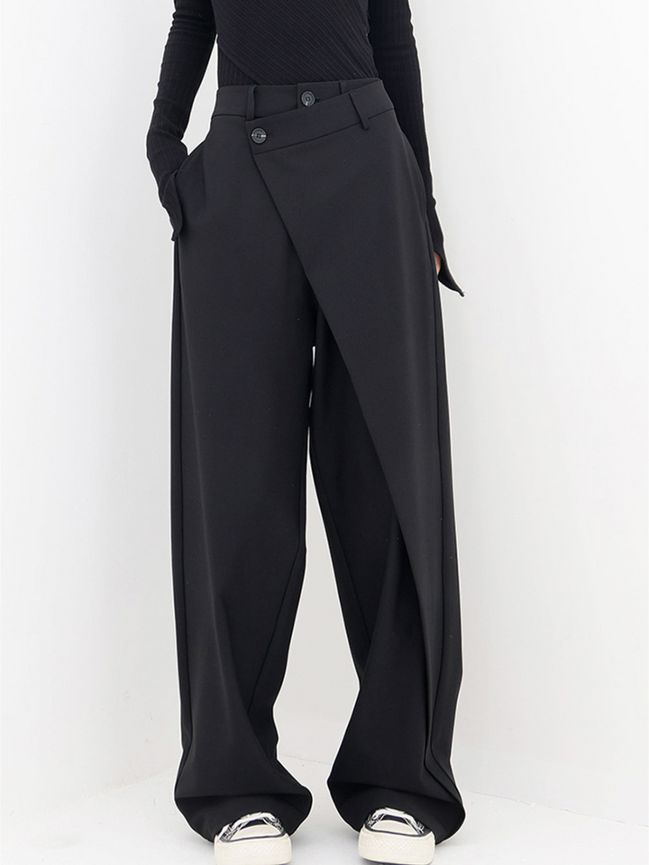 Julia | Asymmetric trousers