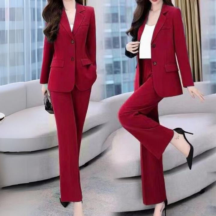 Marta | Women's Elegant Suit