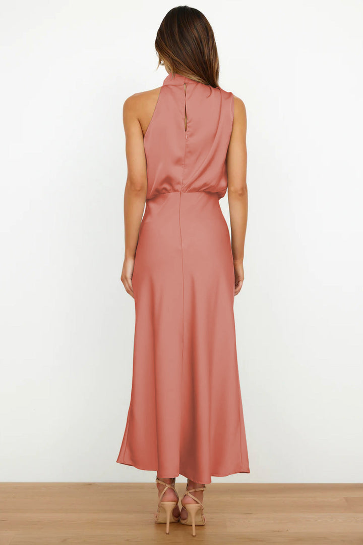 Theresa - Long dress with halter neck