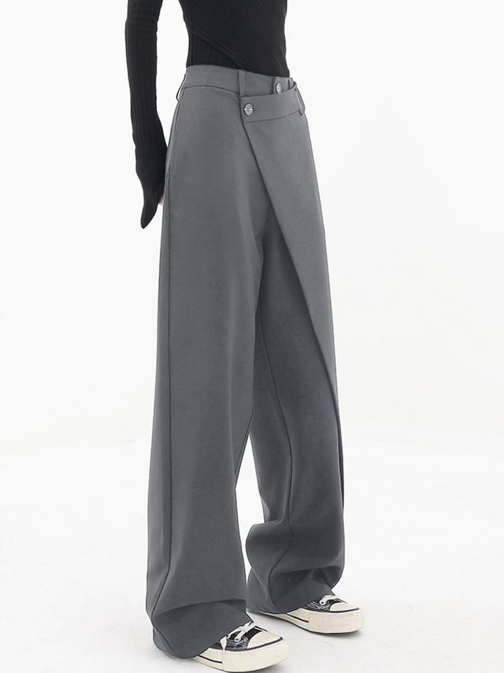 Julia | Asymmetric trousers