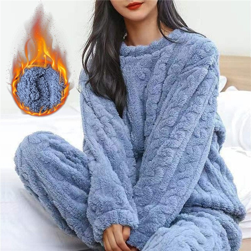 Patricia - Women's fleece pyjamas